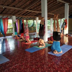 300 yoga teacher training in goa